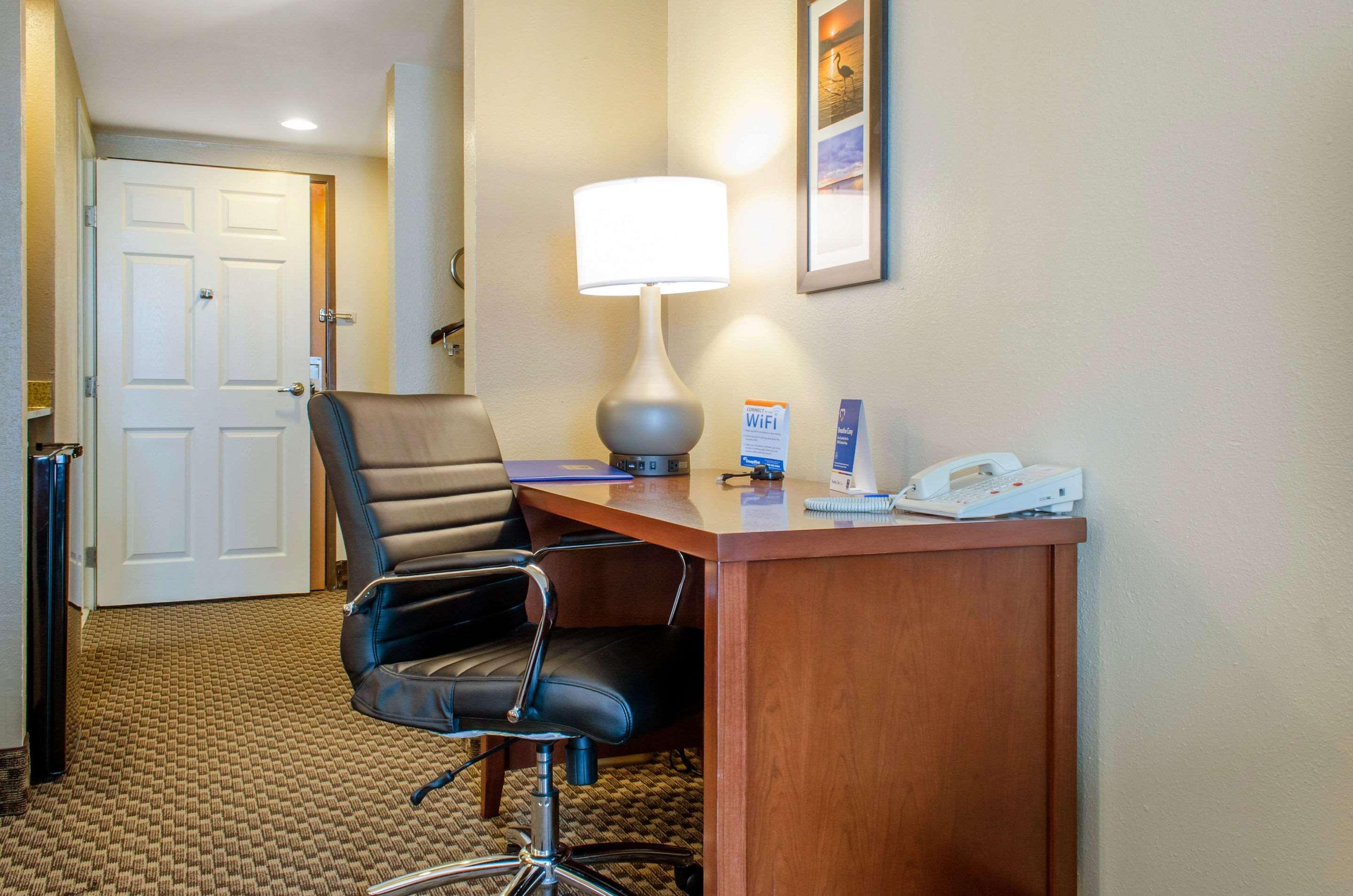 Comfort Inn & Suites Biloxi D'Iberville Zewnętrze zdjęcie